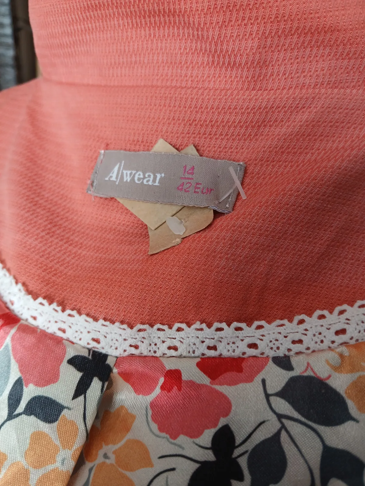 Coral Textured Coat Jacket Puff Sleeve Scallop Detail A/Wear Size M