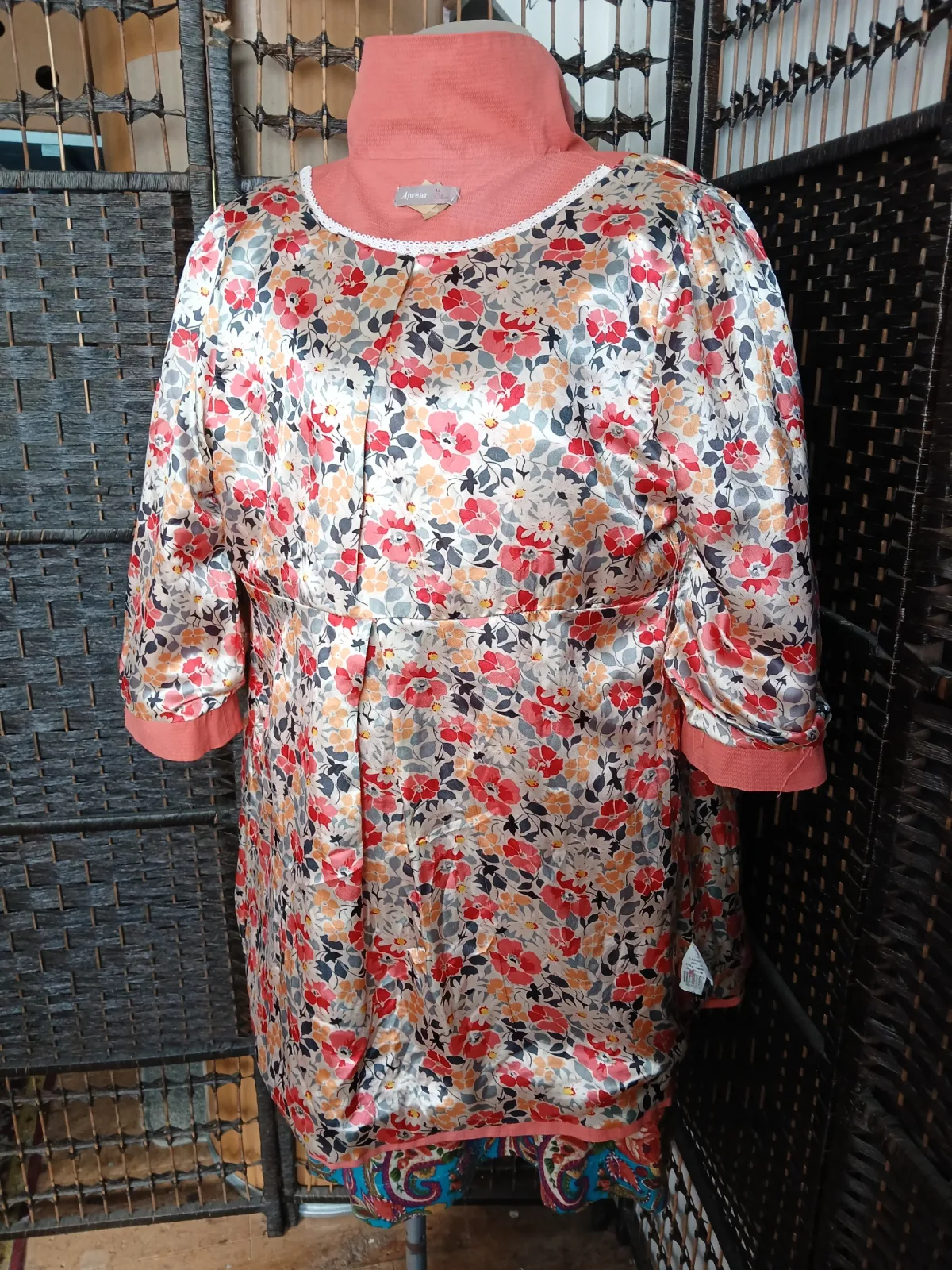 Coral Textured Coat Jacket Puff Sleeve Scallop Detail A/Wear Size M