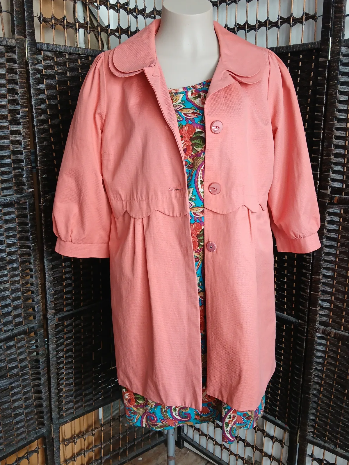 Coral Textured Coat Jacket Puff Sleeve Scallop Detail A/Wear Size M