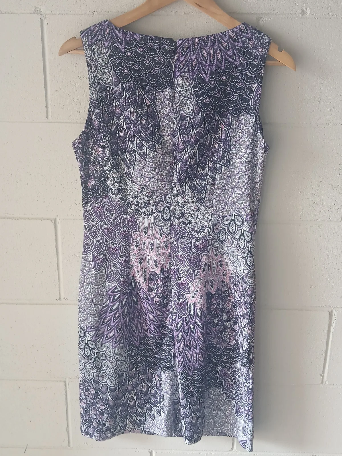 Connected Apparel Purple Paisley Sleeveless Dress Size 8 (Fits NZ 10-12)