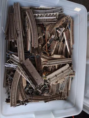 Märklin Metal Track, Bridges & Layout Accessories Lot (HO / OO Era)